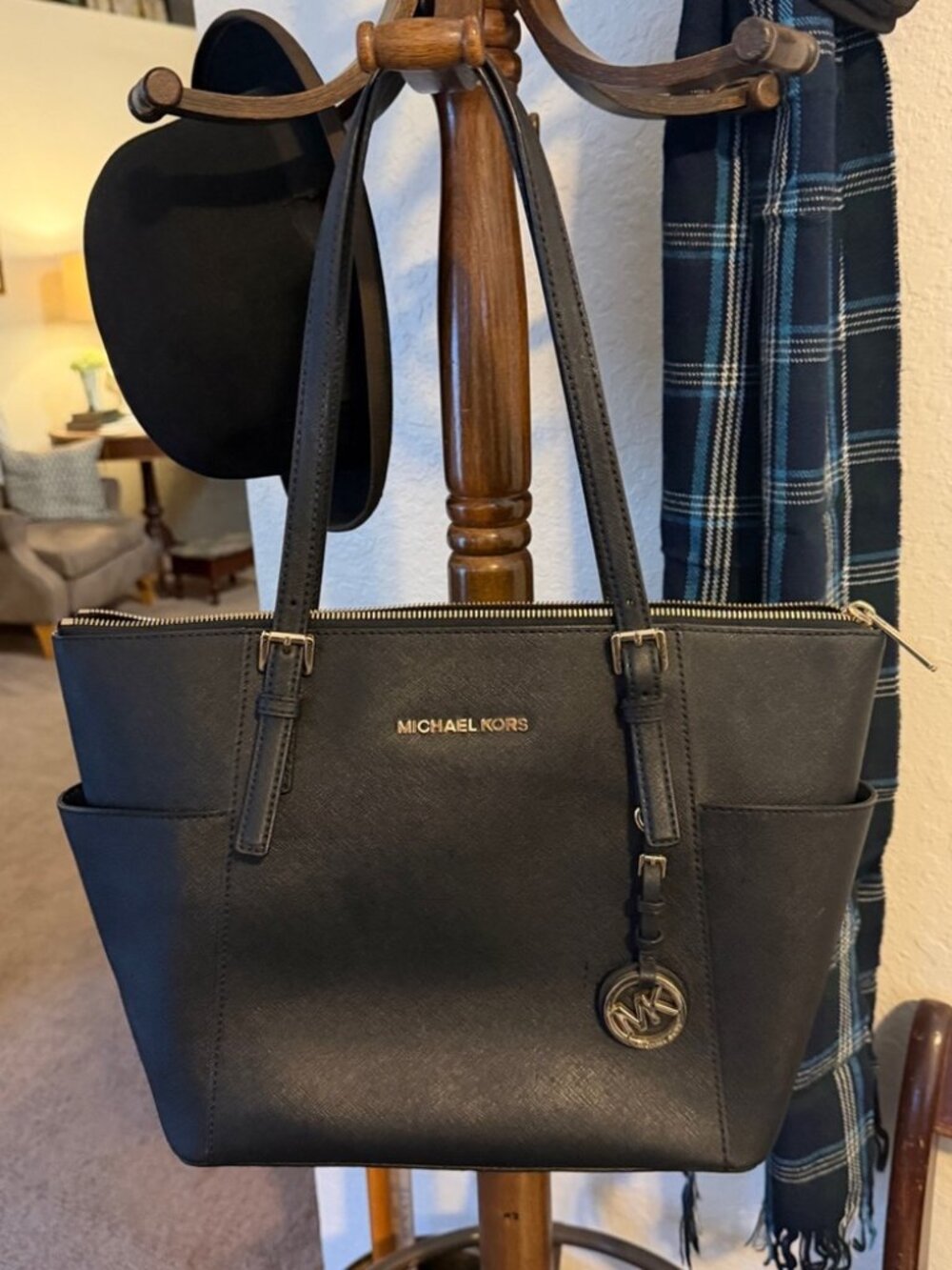 Michael Kors Elegant Black Tote shoulder bag